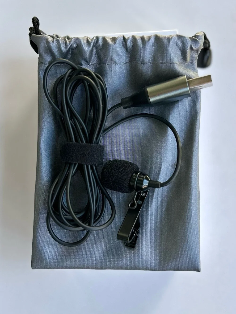 MAONO USB Lavalier Omnidirectional Lapel Shirt Collar Clip-on Microphone